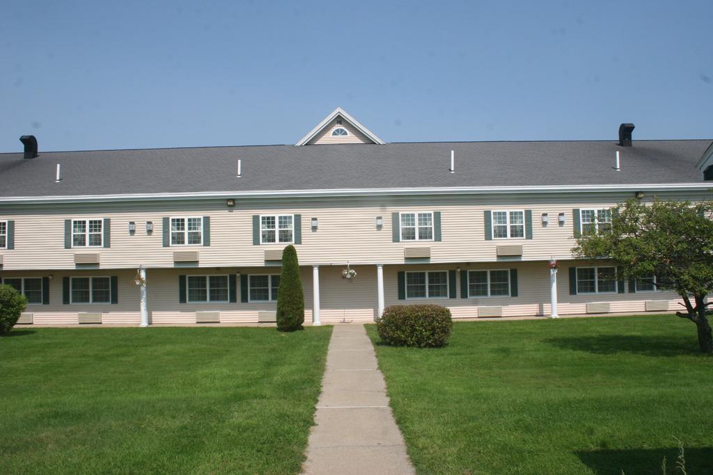 Fireside Inn & Suites Auburn Lewiston Exterior foto
