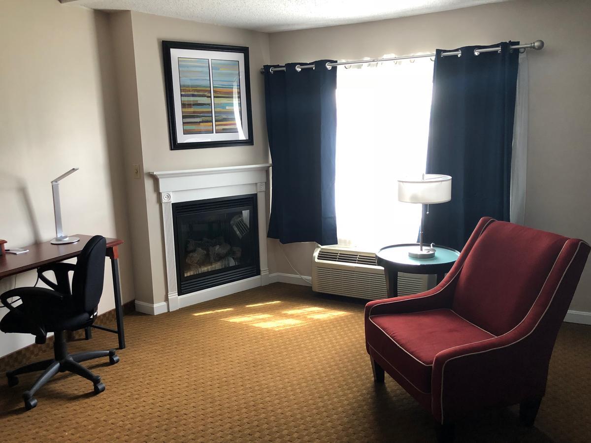 Fireside Inn & Suites Auburn Lewiston Exterior foto
